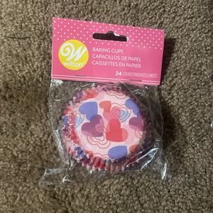Hearts Valentine's Day 24 Ct Baking Cups Cupcake Liners Wilton